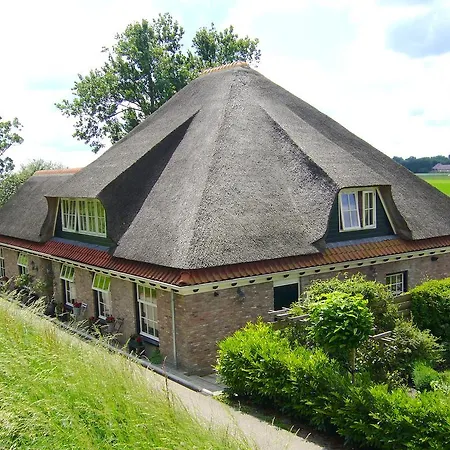 Nieuwesluis Farm stay